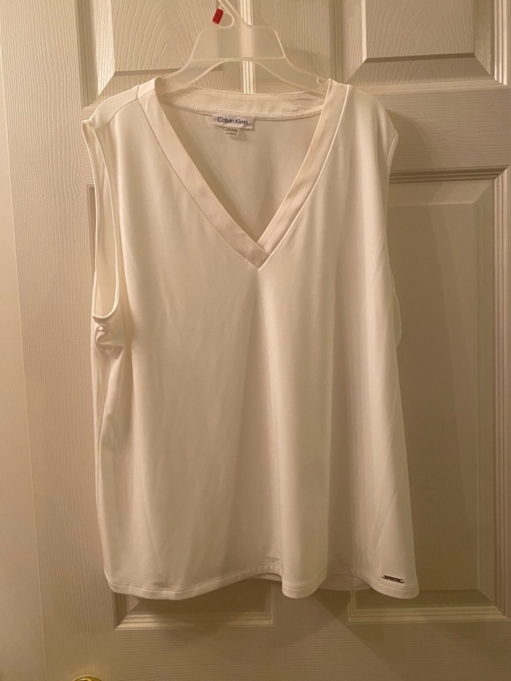 Calvin Klein White V-Neck Sleeveless Tank Top